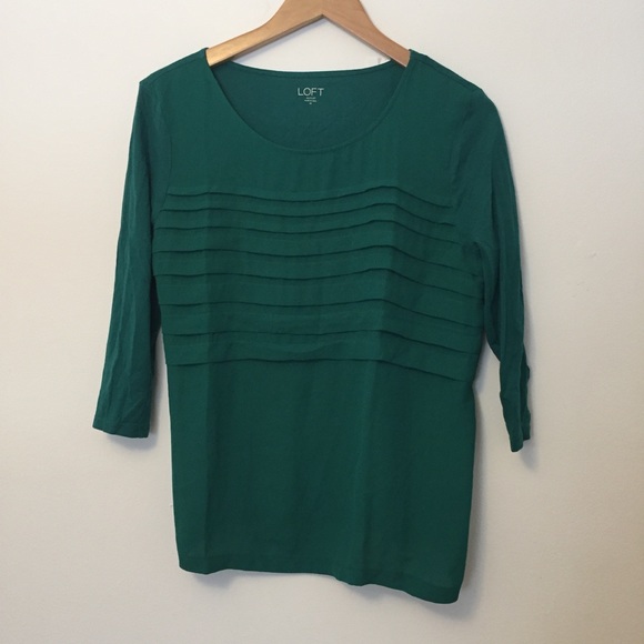 LOFT Tops - 2/$10 - Loft • Emerald Ruffle Top